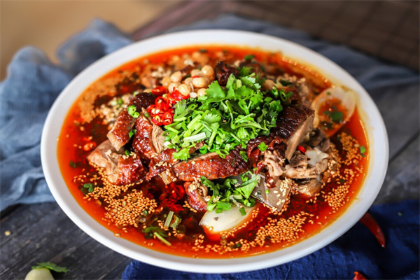 【六婆冒菜】