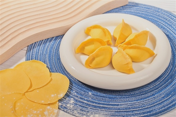 鑫运饺子馆