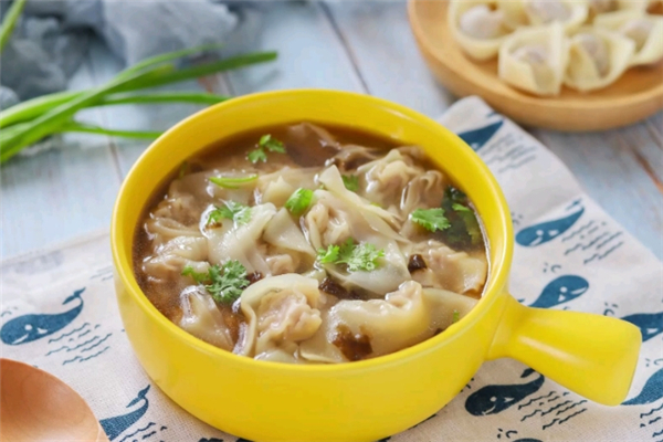 桦姐私房馄饨店