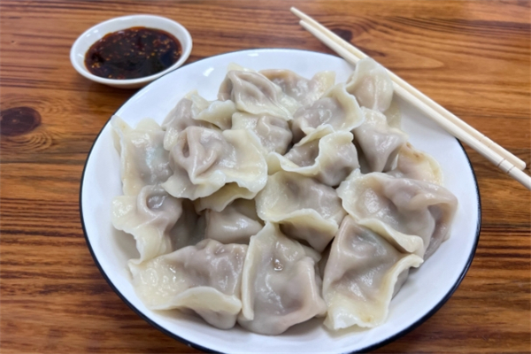 【月牙湾手工水饺】