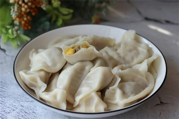 四海春手工水饺