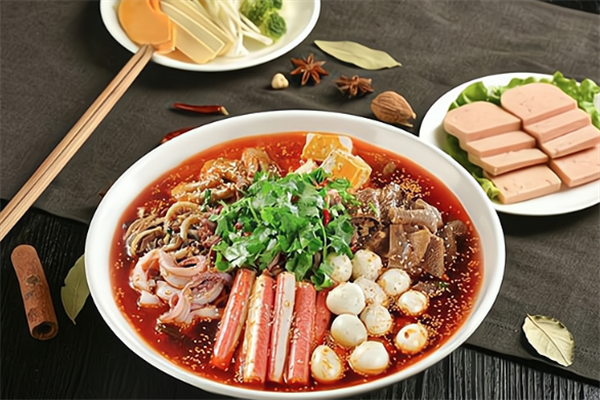【盆菜冒菜】