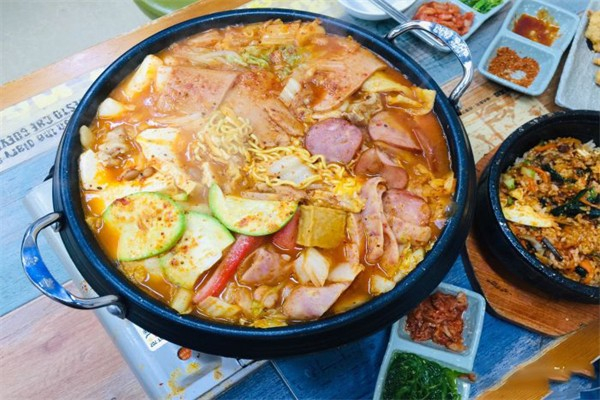 二宝韩式拌饭加盟
