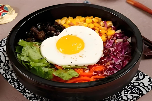 饭米粒石锅拌饭加盟