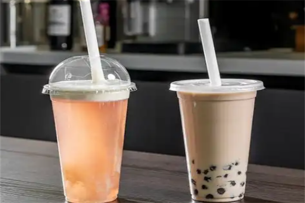 【抱抱与茶】