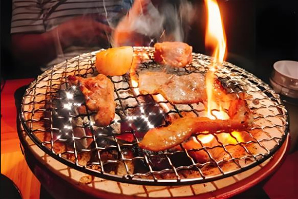 【百济韩国炭火烤肉】