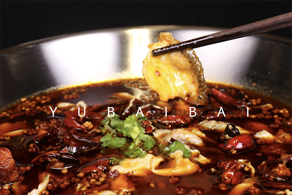 【鱼摆摆酸菜鱼】