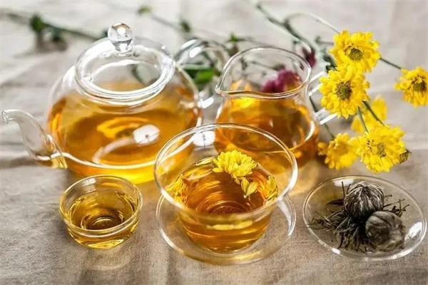 【三叶和茶】
