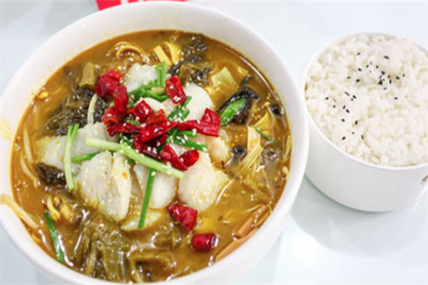 【鱼小庆酸菜鱼米饭】