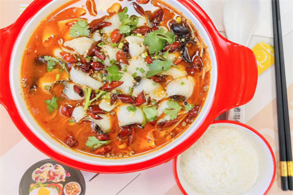 【鱼布斯一人一份酸菜鱼】