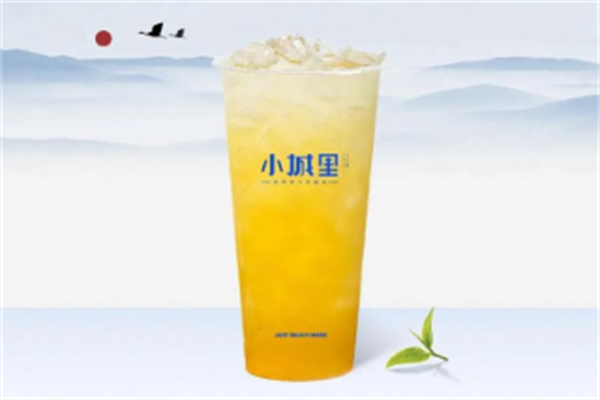 【小城里奶茶】