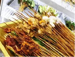 牛很忙串串香加盟费是多少