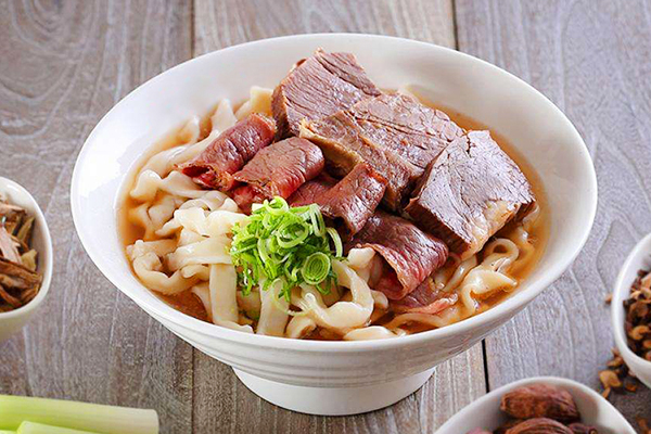 李先生加州牛肉面