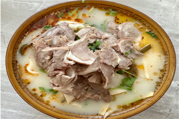 羊肉汤烩面
