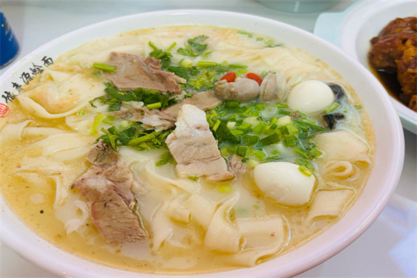 羊肉汤烩面