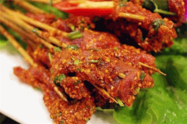 嘿女侠麻辣串串