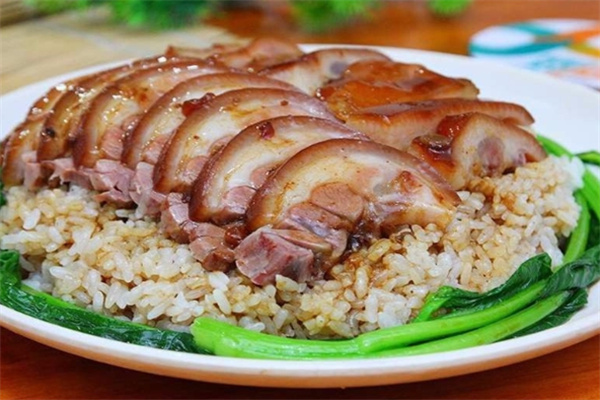老龙猪脚饭