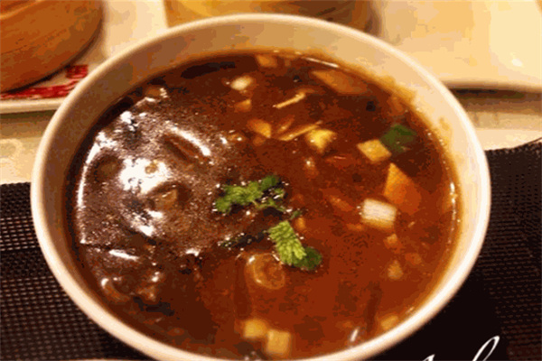 料八珍牛肉胡辣汤