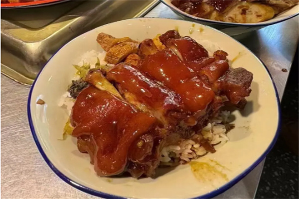 汕头猪脚饭