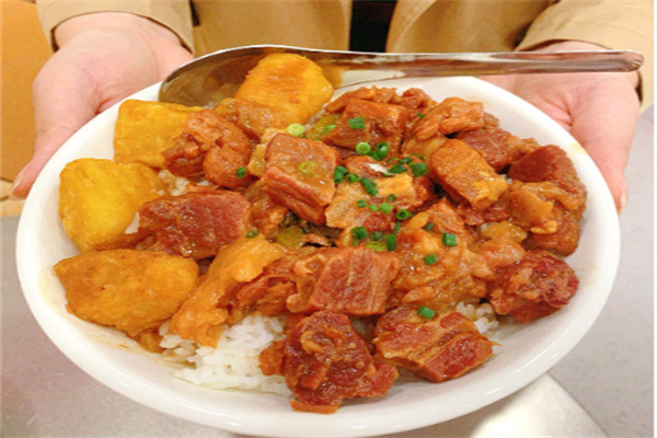 爆汁牛肉饭