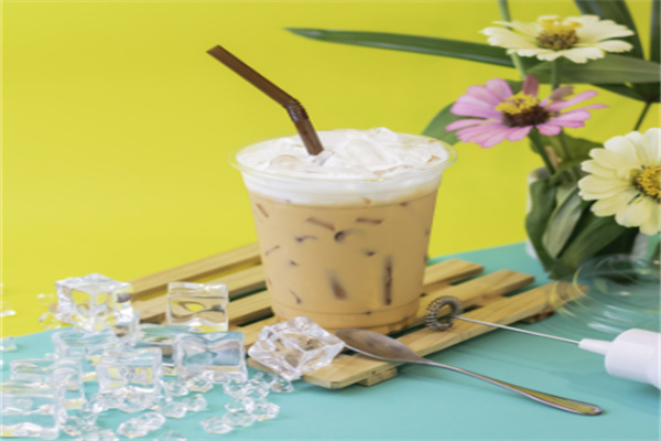 意杯奶茶