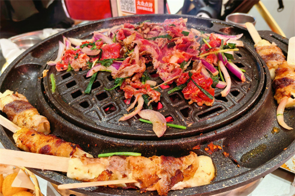 佳木斯龟锅烤肉