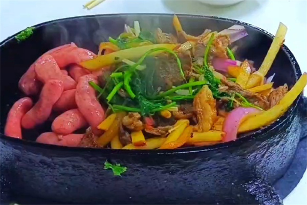佳木斯龟锅烤肉
