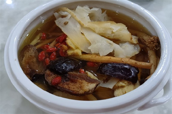 天麻羊肉汤