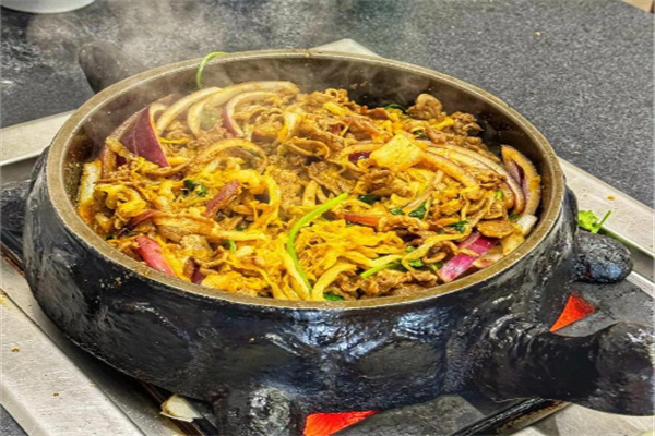 佳木斯龟锅烤肉