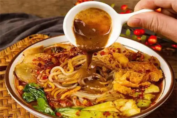 碗装麻辣烫