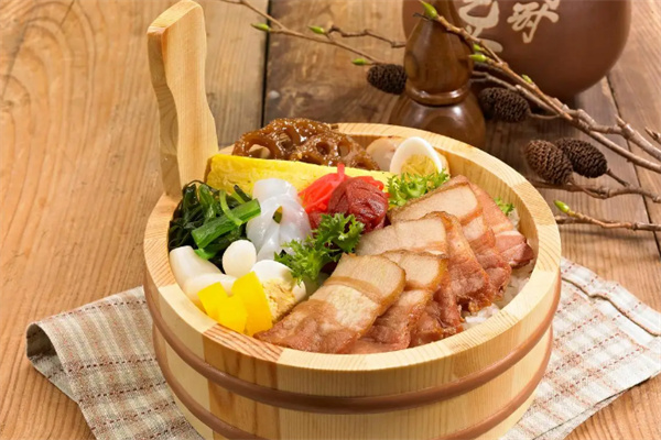 木桶饭团