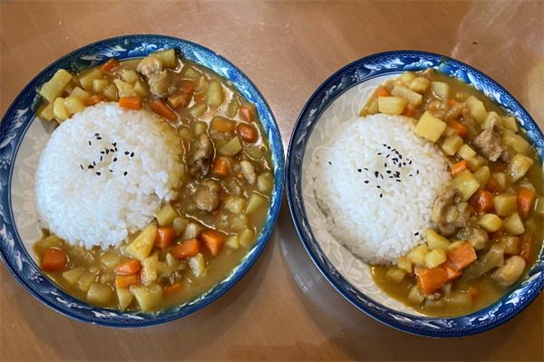 禾香丰咖喱饭