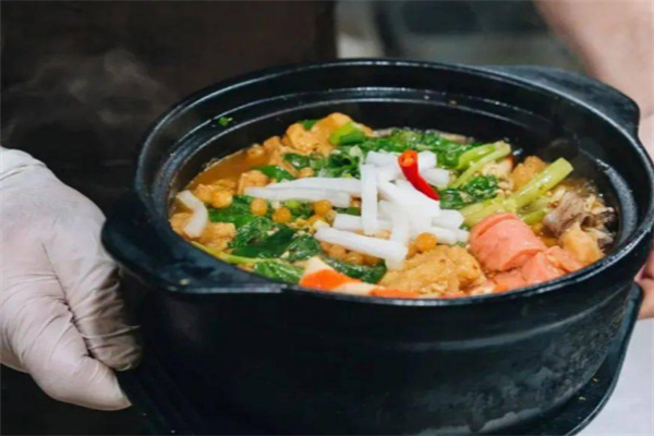 汁煮侠麻辣烫