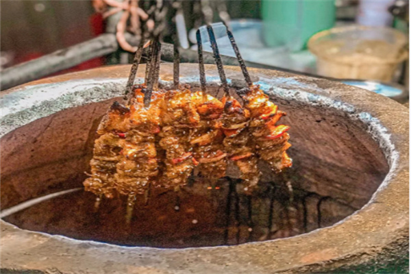 瓦缸烤串