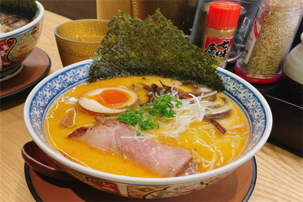 七味日式拉面