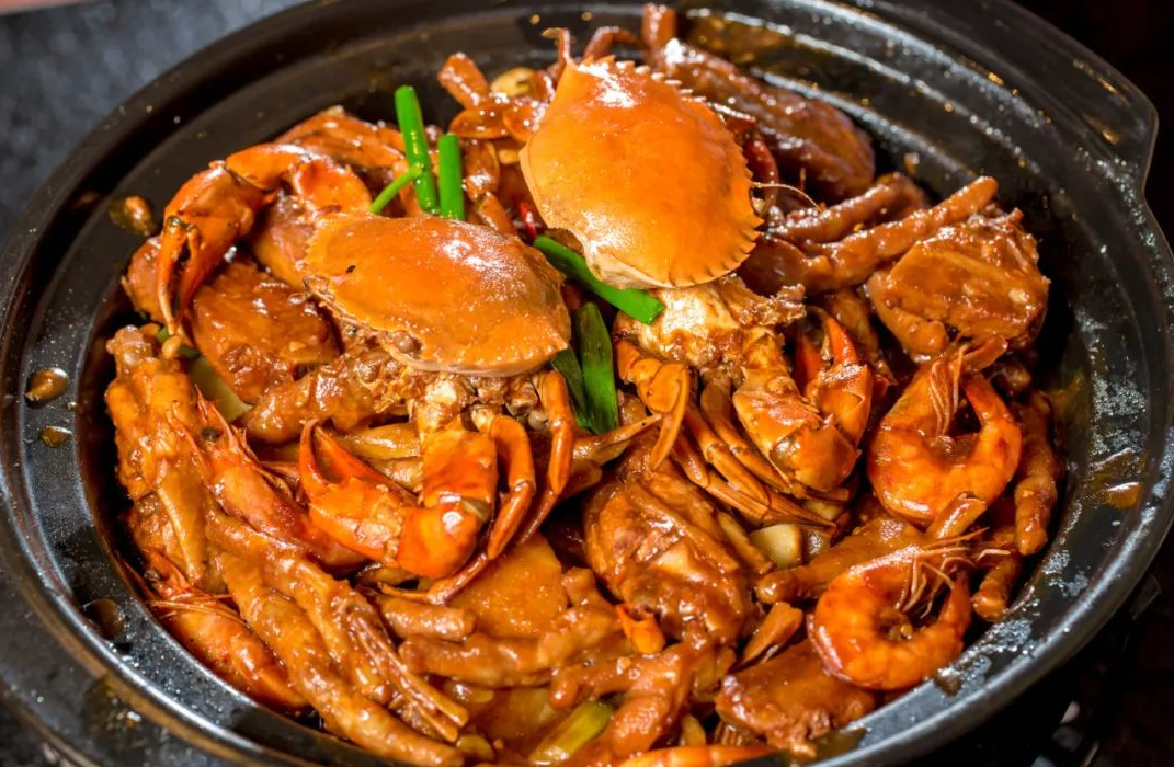 赖胖子肉蟹煲加盟费多少钱
