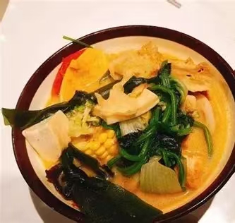 朱红麻辣烫加盟多少钱