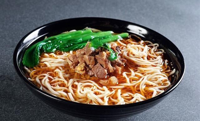 鹿盟板面加盟费多少