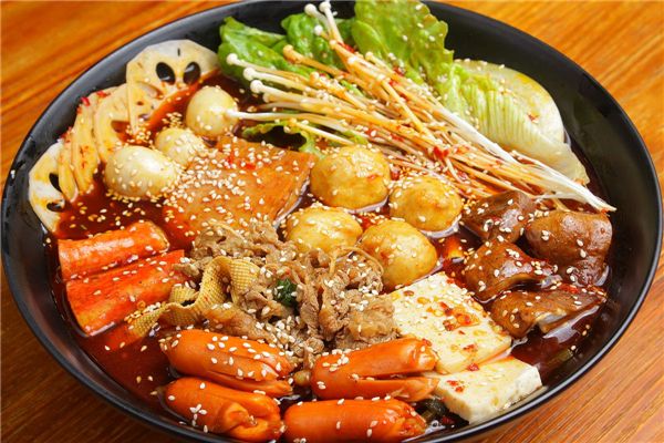 千里飘香麻辣烫加盟费