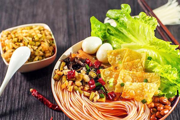 肥仔螺蛳粉加盟要多少钱